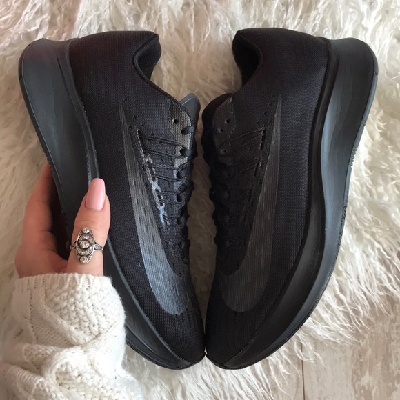 NWT Nike Zoom Fly Triple Black - Picture 4 of 8